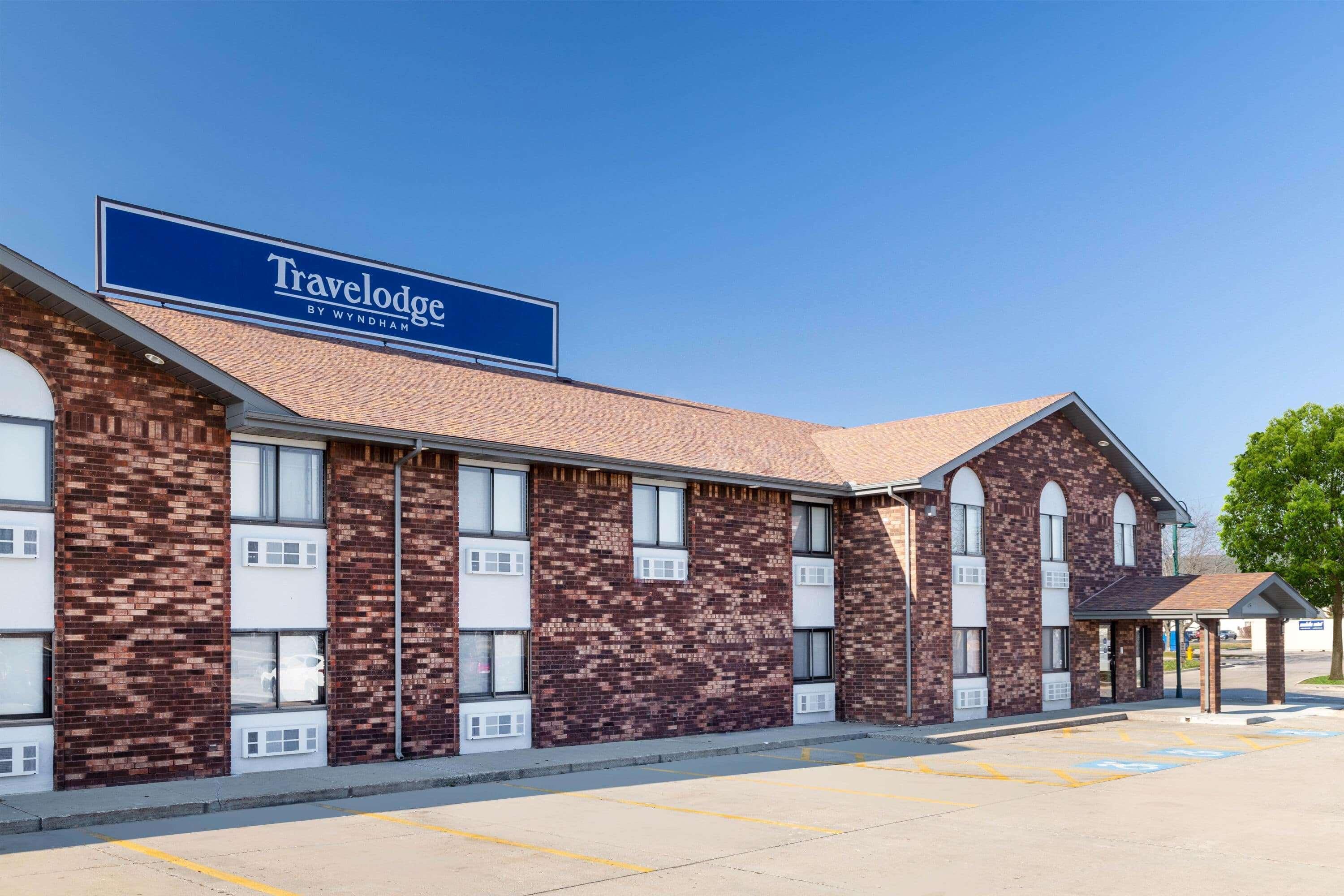 Travelodge By Wyndham Elkhart Exterior foto